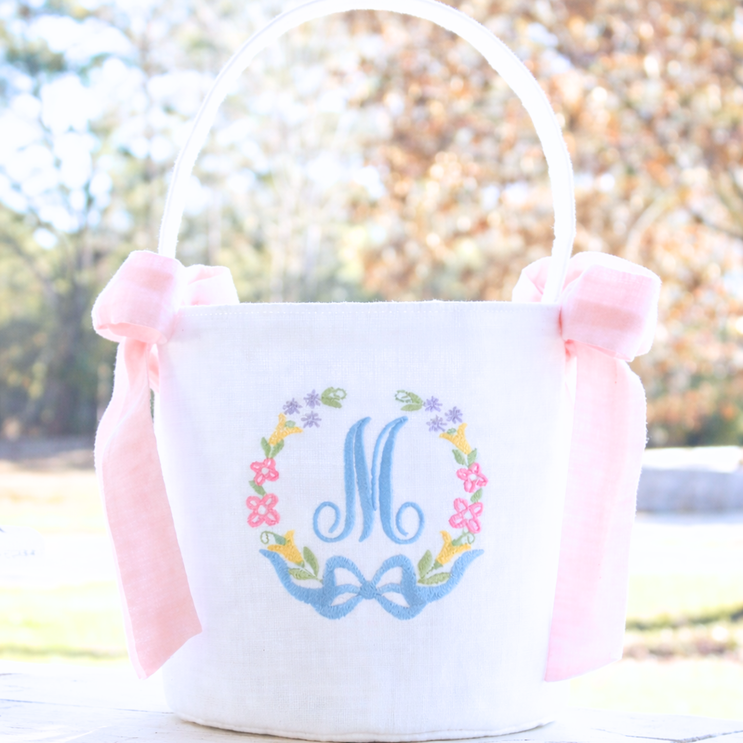 Fleur Bow Tote- Personalized White Linen Easter Basket