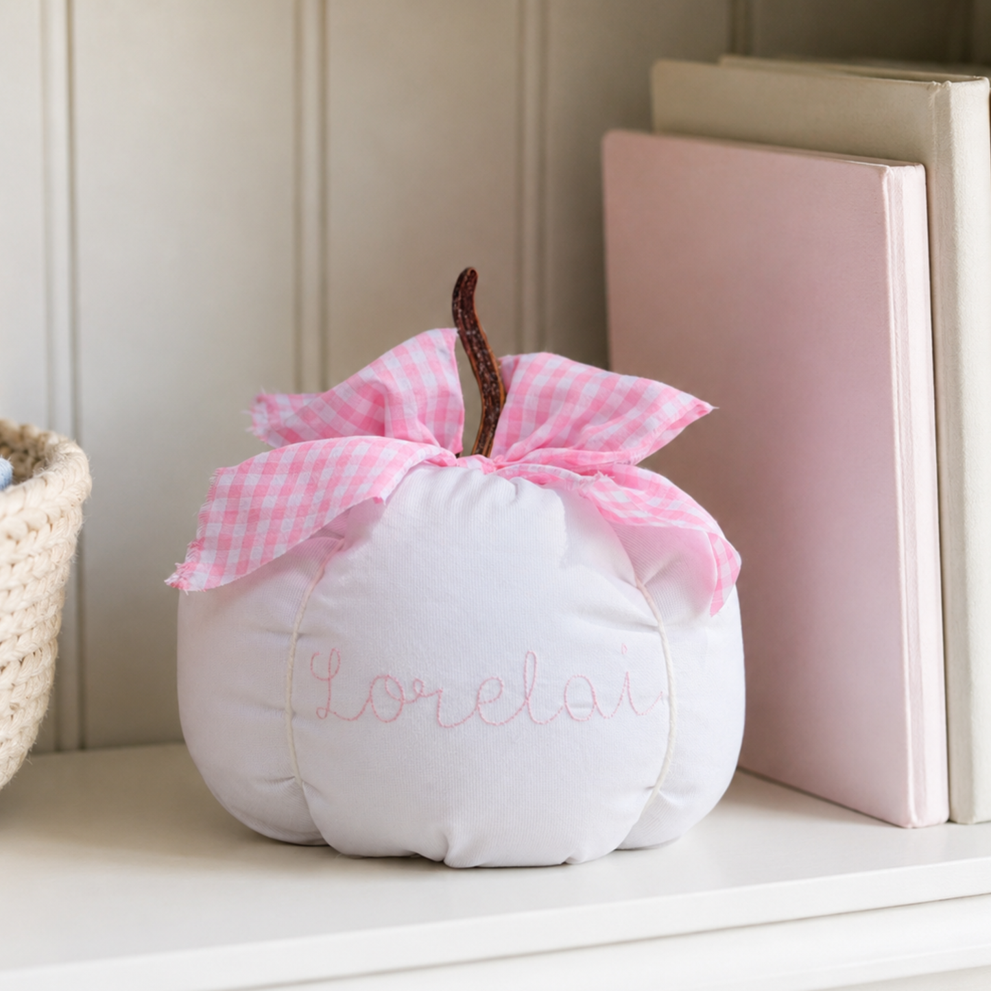 Little Lorelai Vintage Charm Pumpkin in Pink